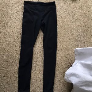 Black fabletics leggings